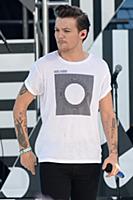 Louis Tomlinson of One Direction performs on Good 