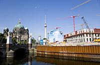 Germany, Berlin, Mitte, Museum Island with copper 
