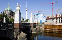 Germany, Berlin, Mitte, Museum Island with copper 