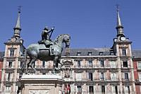 Spain, Madrid, Statue of King Philip III on horseb