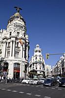 Spain, Madrid, Busy traffic on Alcala Grand Via ju