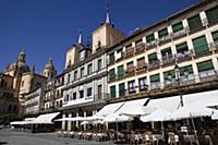 Spain, Castille-Leon, Segovia, Cafes in the Plaza 