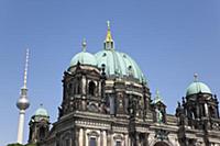 Germany, Berlin, Mitte, Museum Island, Cathedral w