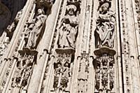 Spain, Castilla La Mancha, Toldeo, Statues of the 