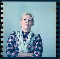 Кадр из фильма «За спичками», (1979). На фото: Гал