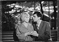 Кадр из фильма «Я шагаю по Москве», (1963). На фот