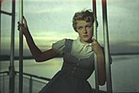 Кадры из фильма «За витриной универмага», (1955)