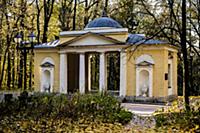 Павильон 'Нерастанкино' в парке усадьбы Царицыно, 