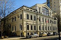 Улица Спиридоновка.