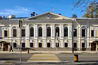 Улица Спиридоновка.