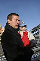 Андрей Мерзликин с сыном. Знаменитости на тест-дра
