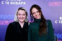Анна Кармакова (справа). Премьера фильма «Танцуй, 