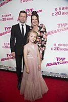 Дмитрий Пристансков, Анна Пескова с дочерью. Премь